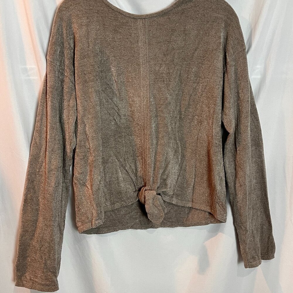 Women's Greige Barefoot Dreams Long slv tie front top Size S